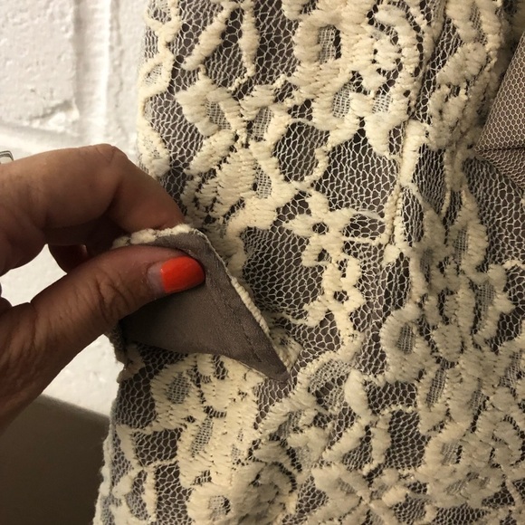 𝅺ryu lace ruffle vest sz medium - Picture 3 of 6